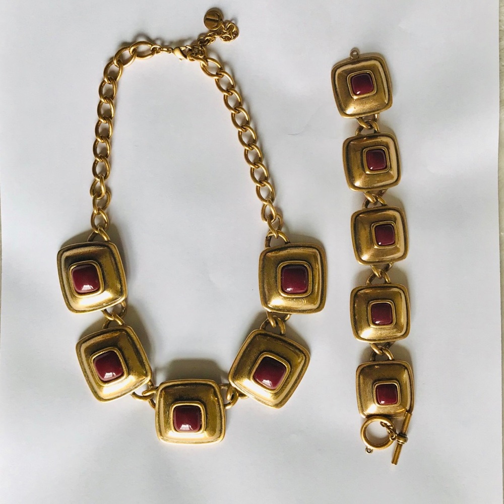 Vintage look Necklace and Bracelet Set